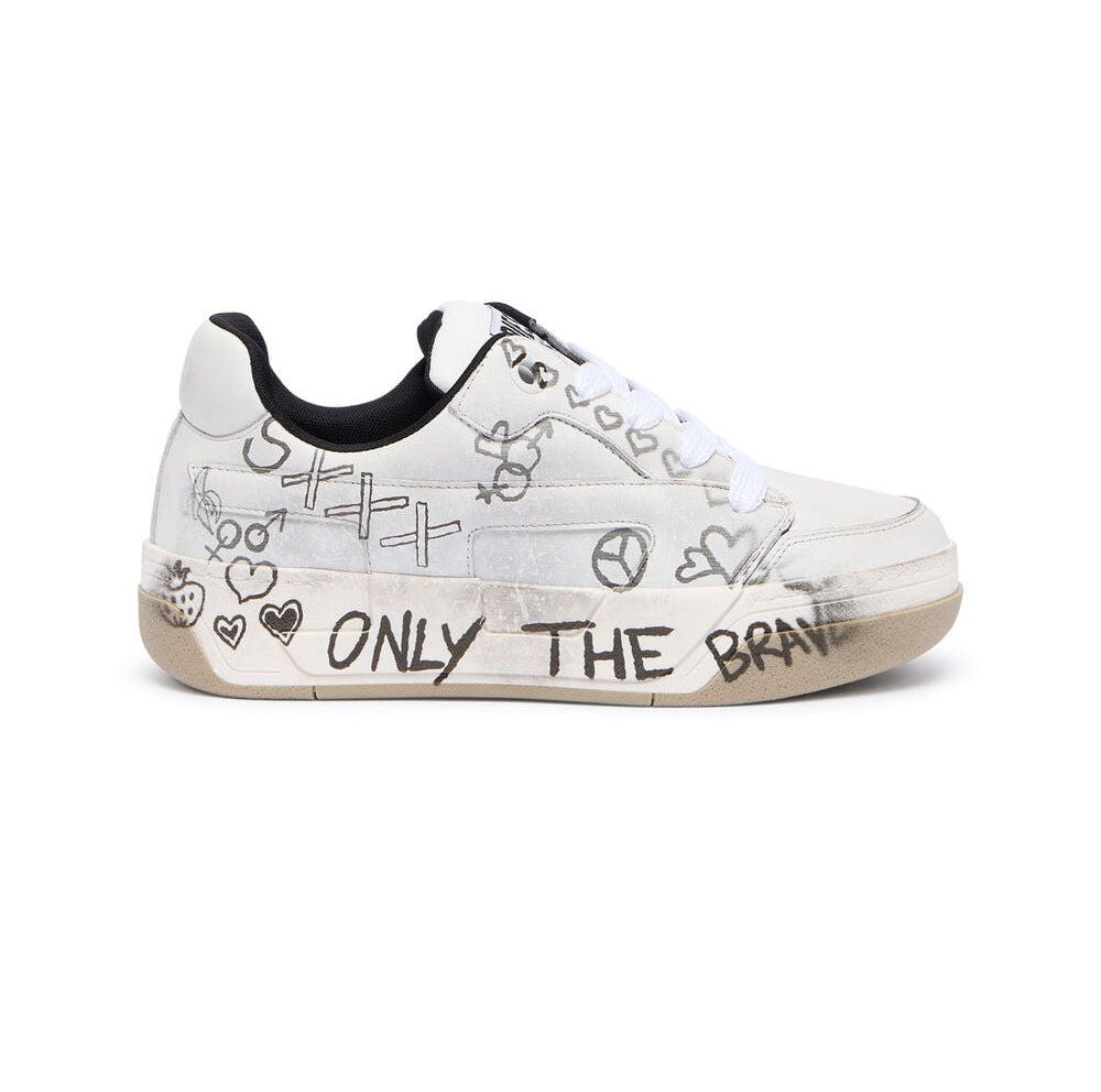 D-Ollie Sneaker* – Crossover International