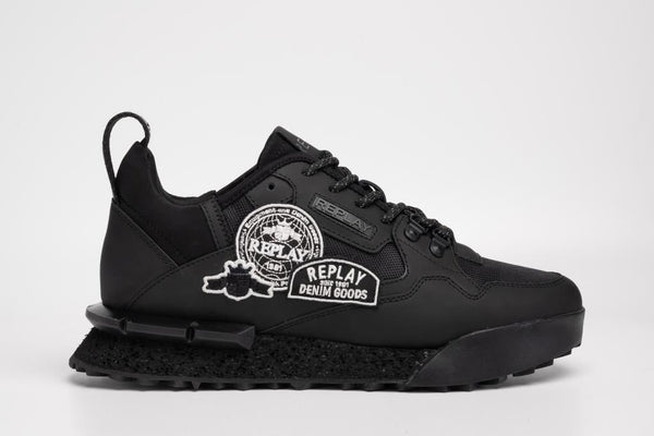 Field Badges Sa Sneaker*