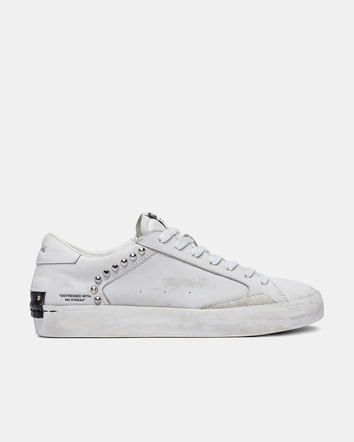 Distressed Sneaker* – Crossover International