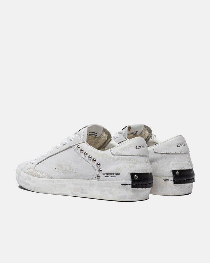 Distressed Sneaker* – Crossover International