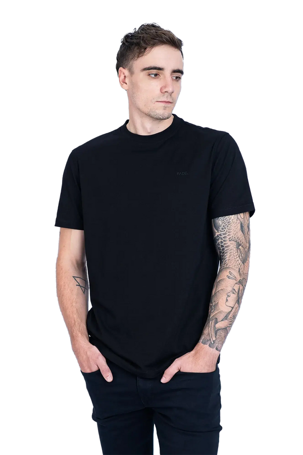 Essential Slim T-Shirt*