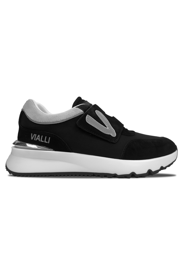 Vialli Crossover International vialli-crossover-international